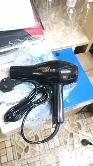 Blowdryer/Hand Dryer