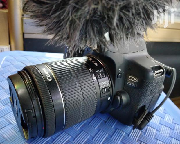 DSLR Canon
