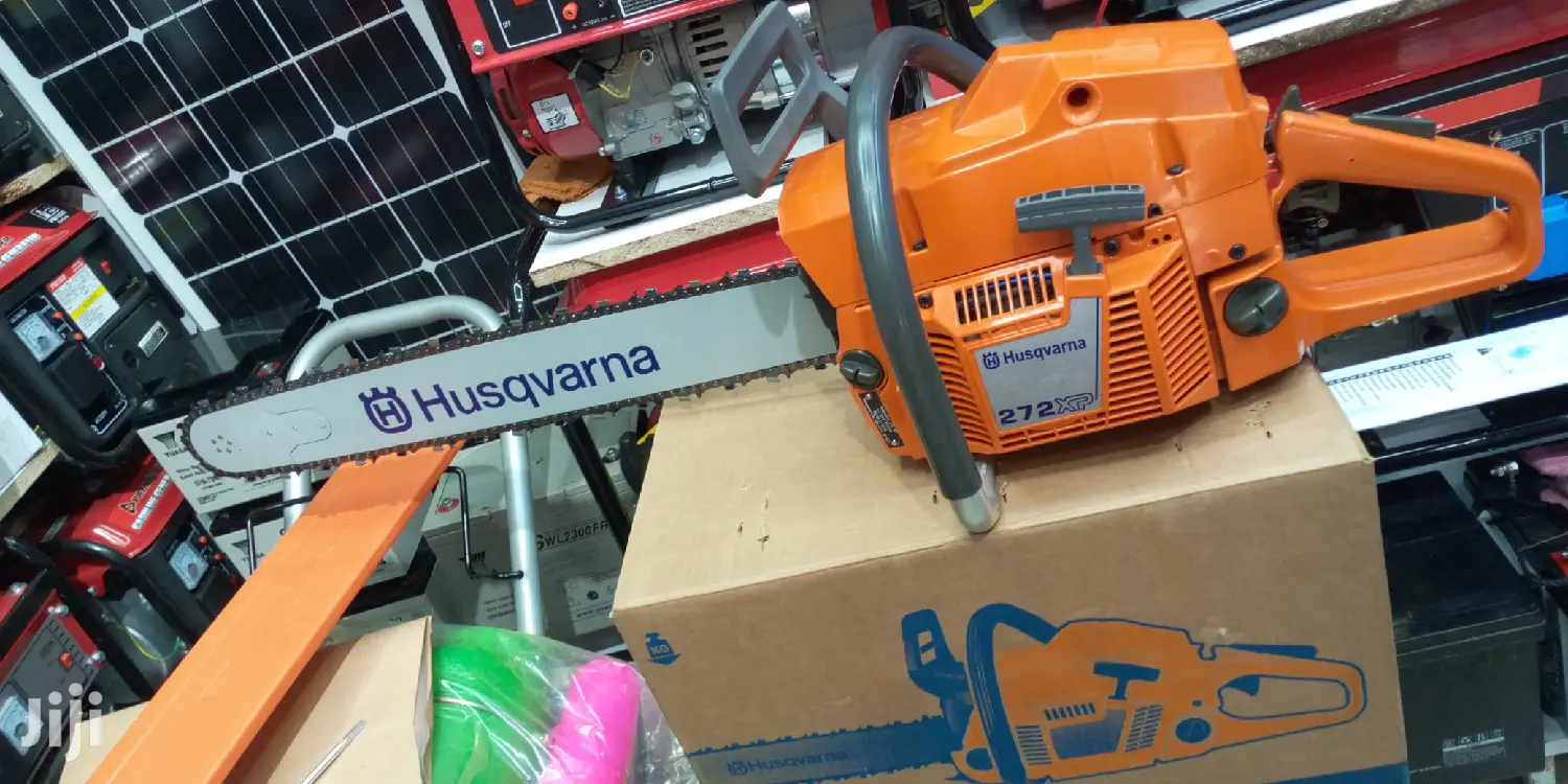 Husqvarna 272xp Chainsaw/Powersaw