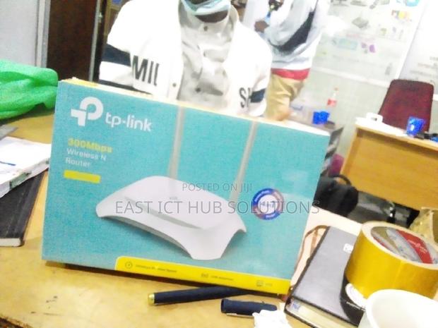 Modern 4in1 Wifi NETWORK Router 300 Mbps Tplink - thumbnail 2