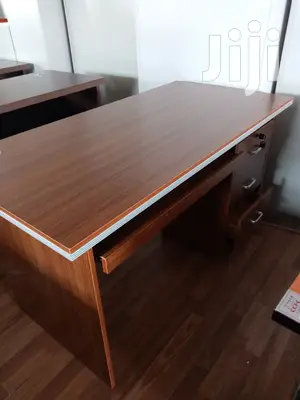1.4 M Office Desk