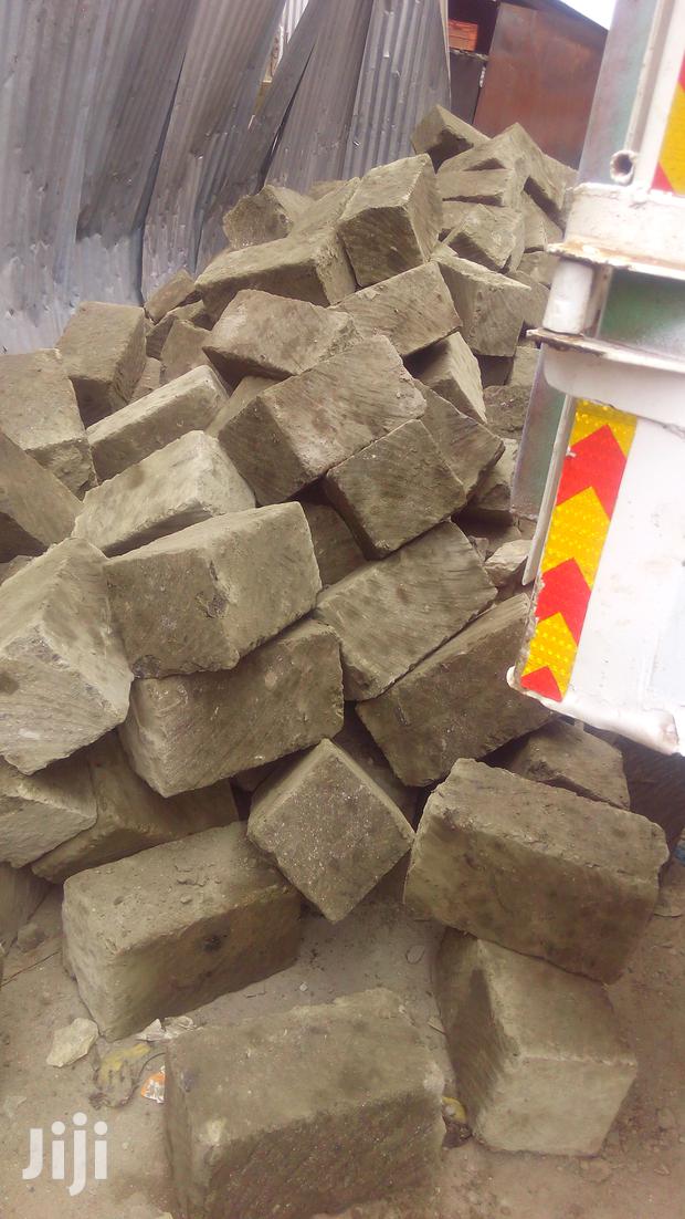 Machine Cut Stones - thumbnail 2