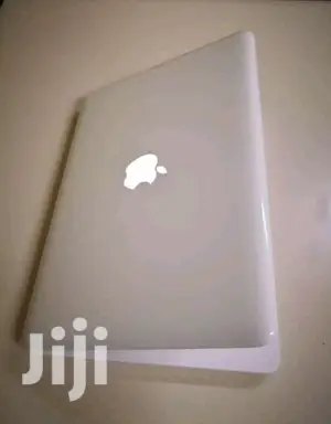 Laptop Apple MacBook 4GB Intel Core 2 Duo HDD 250GB