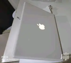 Laptop Apple MacBook 4GB Intel Core 2 Duo HDD 250GB
