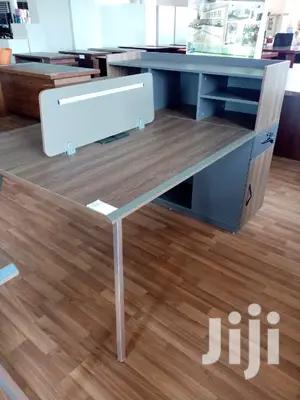 Smart 2 Way Workstation