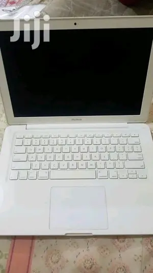 Laptop Apple MacBook 4GB Intel Core 2 Duo HDD 250GB