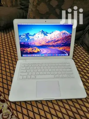 Laptop Apple MacBook 4GB Intel Core 2 Duo HDD 250GB