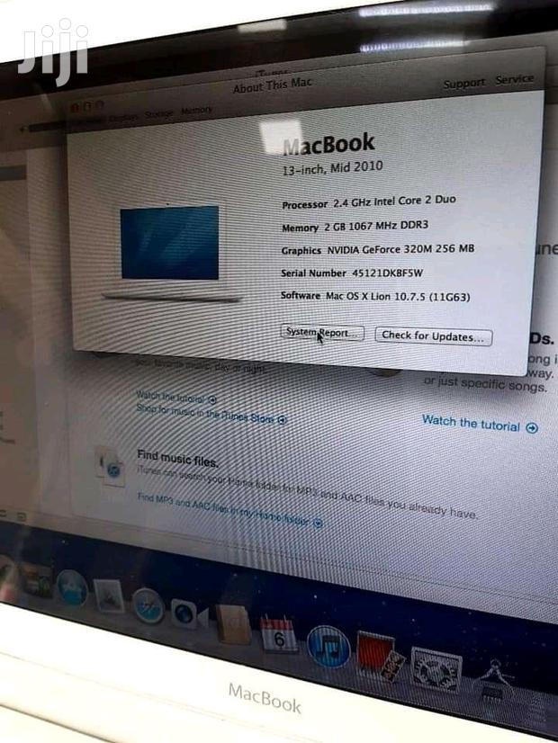 Laptop Apple MacBook 4GB Intel Core 2 Duo HDD 250GB - thumbnail 3