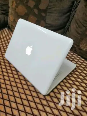 Laptop Apple MacBook 4GB Intel Core 2 Duo HDD 250GB