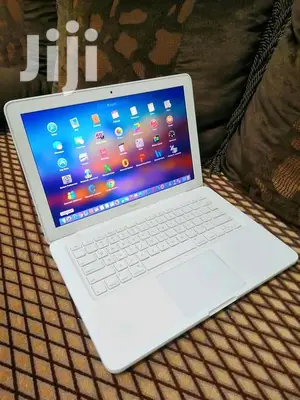 Laptop Apple MacBook 4GB Intel Core 2 Duo HDD 250GB