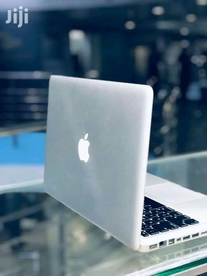 Laptop Apple MacBook 4GB Intel Core 2 Duo HDD 500GB