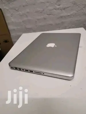 Laptop Apple MacBook Pro 4GB Intel Core 2 Duo HDD 500GB
