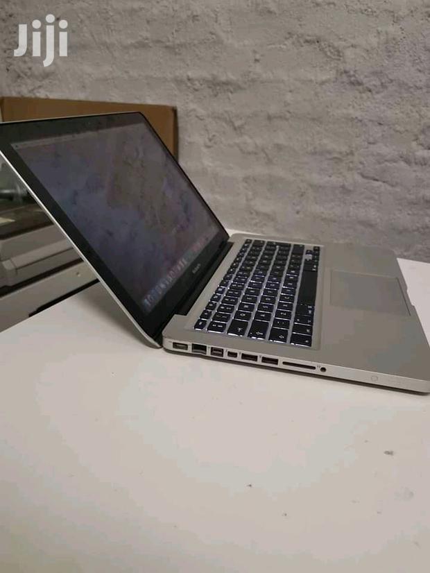 Laptop Apple MacBook Pro 4GB Intel Core 2 Duo HDD 500GB - main view