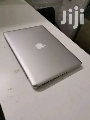Laptop Apple MacBook Pro 4GB Intel Core 2 Duo HDD 500GB