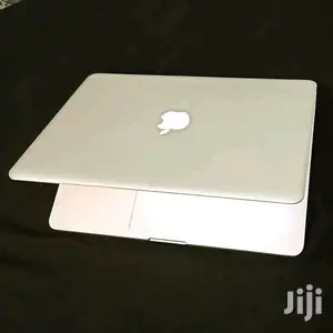 Laptop Apple MacBook Pro 4GB Intel Core 2 Duo HDD 500GB