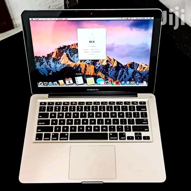 Laptop Apple MacBook Pro 4GB Intel Core 2 Duo HDD 500GB - main view
