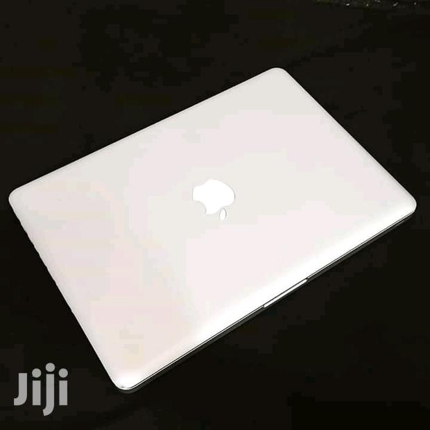 Laptop Apple MacBook Pro 4GB Intel Core 2 Duo HDD 500GB - thumbnail 3