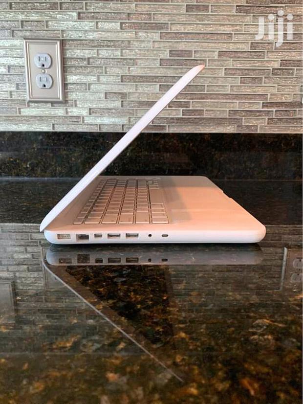 Laptop Apple MacBook 2GB Intel Core 2 Duo HDD 250GB - thumbnail 2