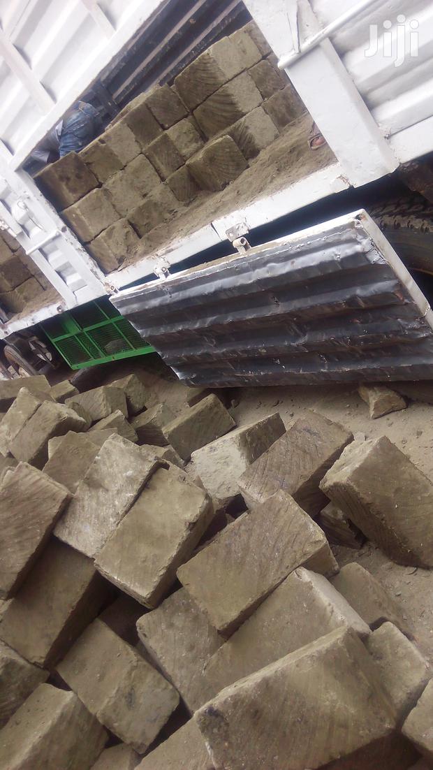 Machine Cut Stones - main view