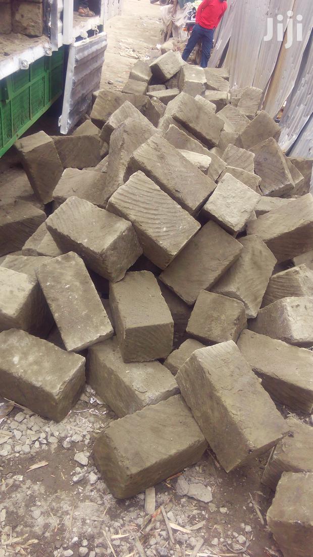 Machine Cut Stones - thumbnail 2