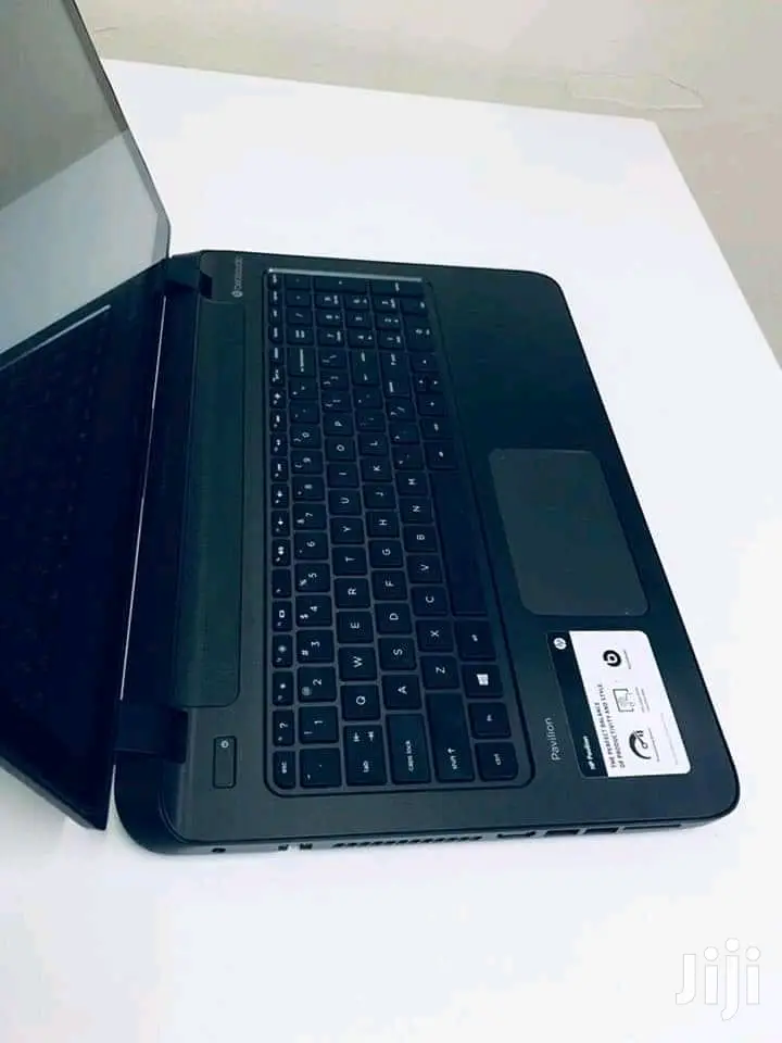 Laptop HP 15-F272wm 4GB Intel Celeron HDD 500GB