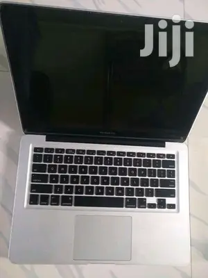 Laptop Apple MacBook Pro 4GB Intel Core 2 Duo HDD 500GB