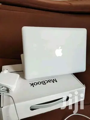 Laptop Apple MacBook 4GB Intel Core 2 Duo HDD 250GB