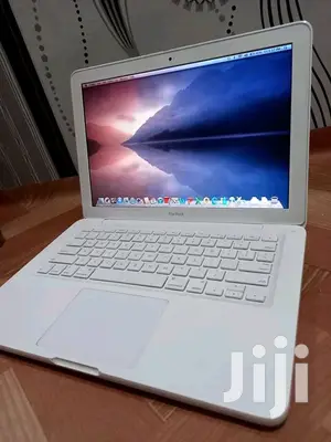 Laptop Apple MacBook 4GB Intel Core 2 Duo HDD 500GB