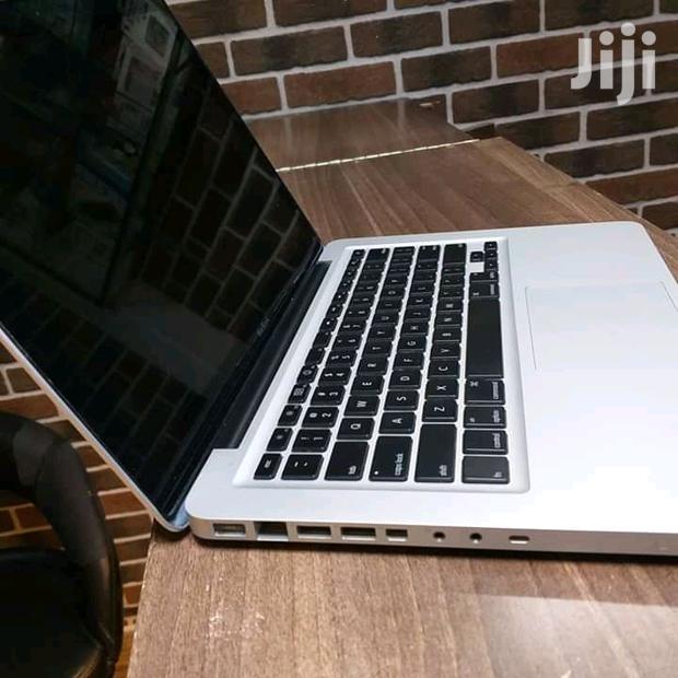 Laptop Apple MacBook 4GB Intel Core 2 Duo HDD 250GB - thumbnail 5