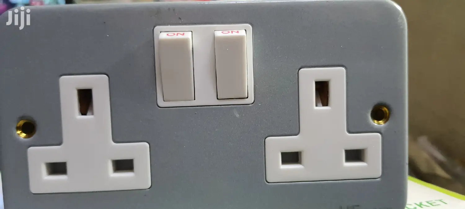 Metal Socket
