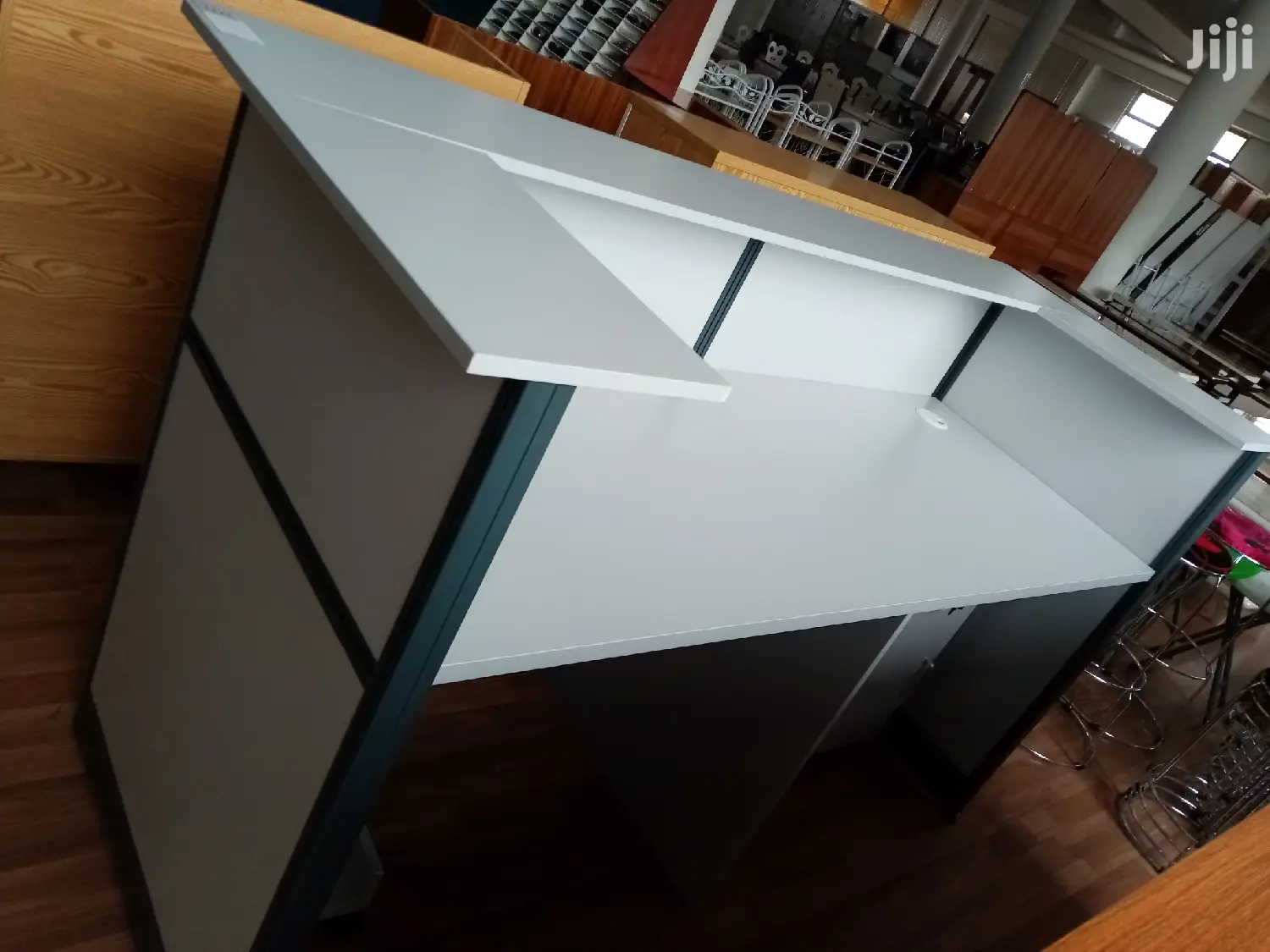 2 M White Reception Table