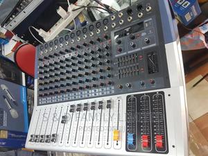 Yamaha 8 Channels Powered Mixer - thumbnail 2