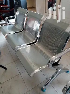 Non Padded Waiting Chair