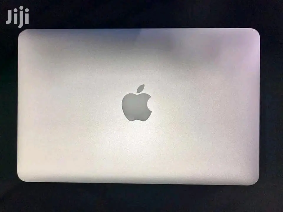Laptop Apple MacBook Air 13.3" 256GB SSD 4GB RAM