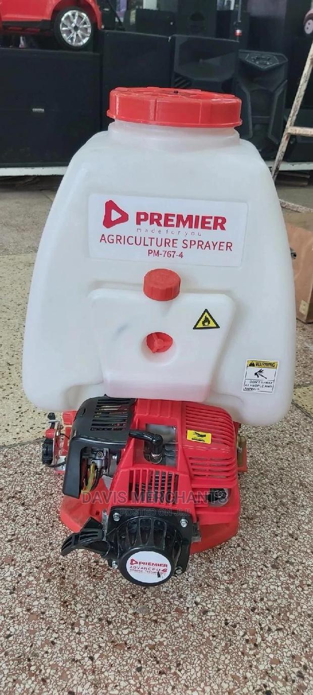 Petrol Propelled Agricultural Sprayer