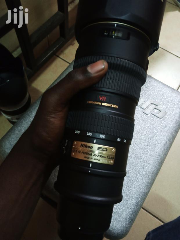 Superior Nikon 70-200mm F2.8 Lens - thumbnail 3