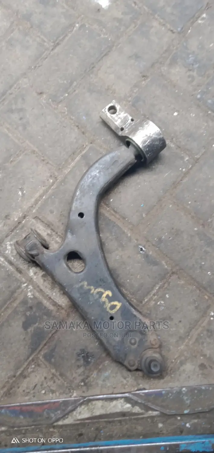 Demio 2005 Control Arm