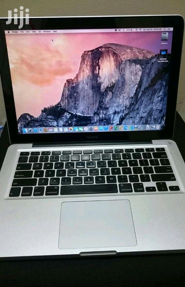Laptop Apple MacBook Pro 4GB Intel Core 2 Duo HDD 500GB - main view