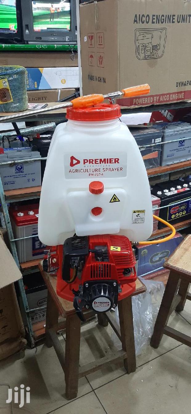 Premier Agricultural Sprayer - thumbnail 2