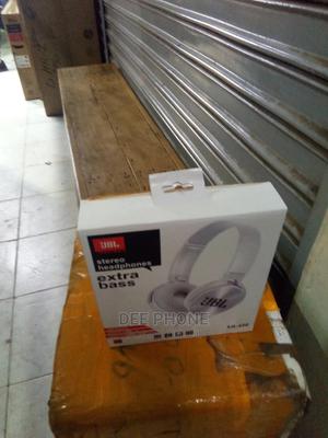 JBL Wired Headphones - thumbnail 2