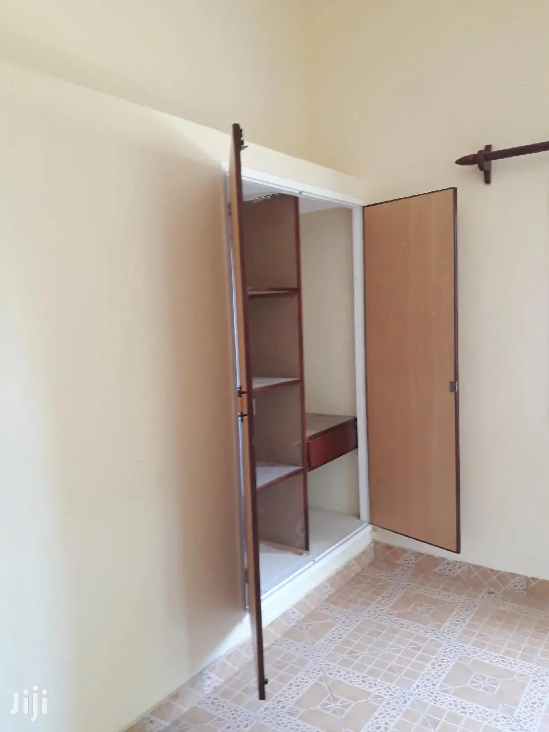 3bdrm Bungalow in Mtwapa for sale