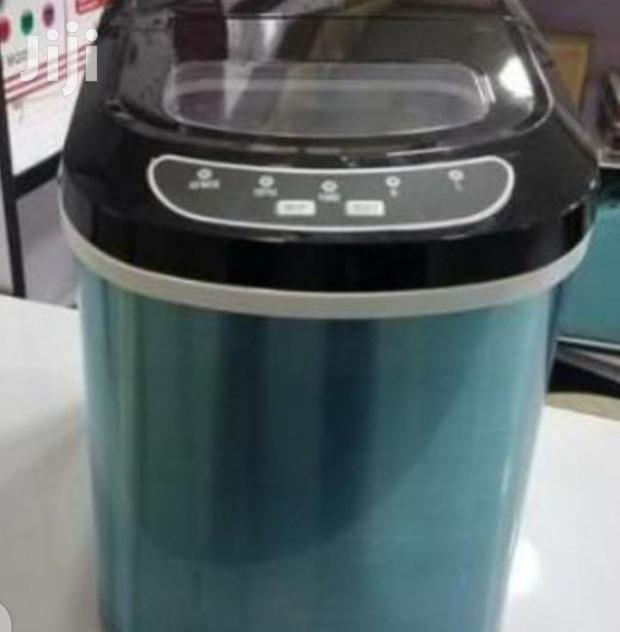 Commercial Ice Cube Maker