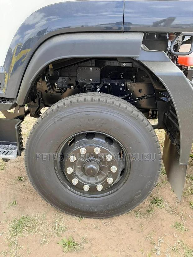 Isuzu FVZ Tipper Zero Mileage 2024 - thumbnail 10