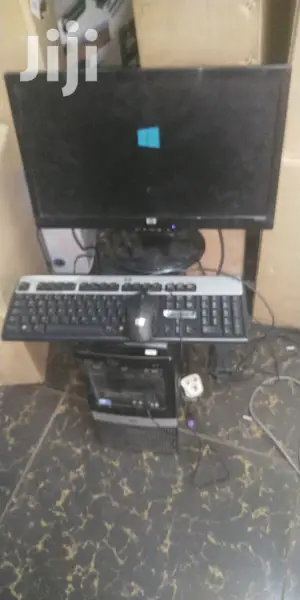Desktop Computer HP 4GB Intel Core i3 HDD 500GB