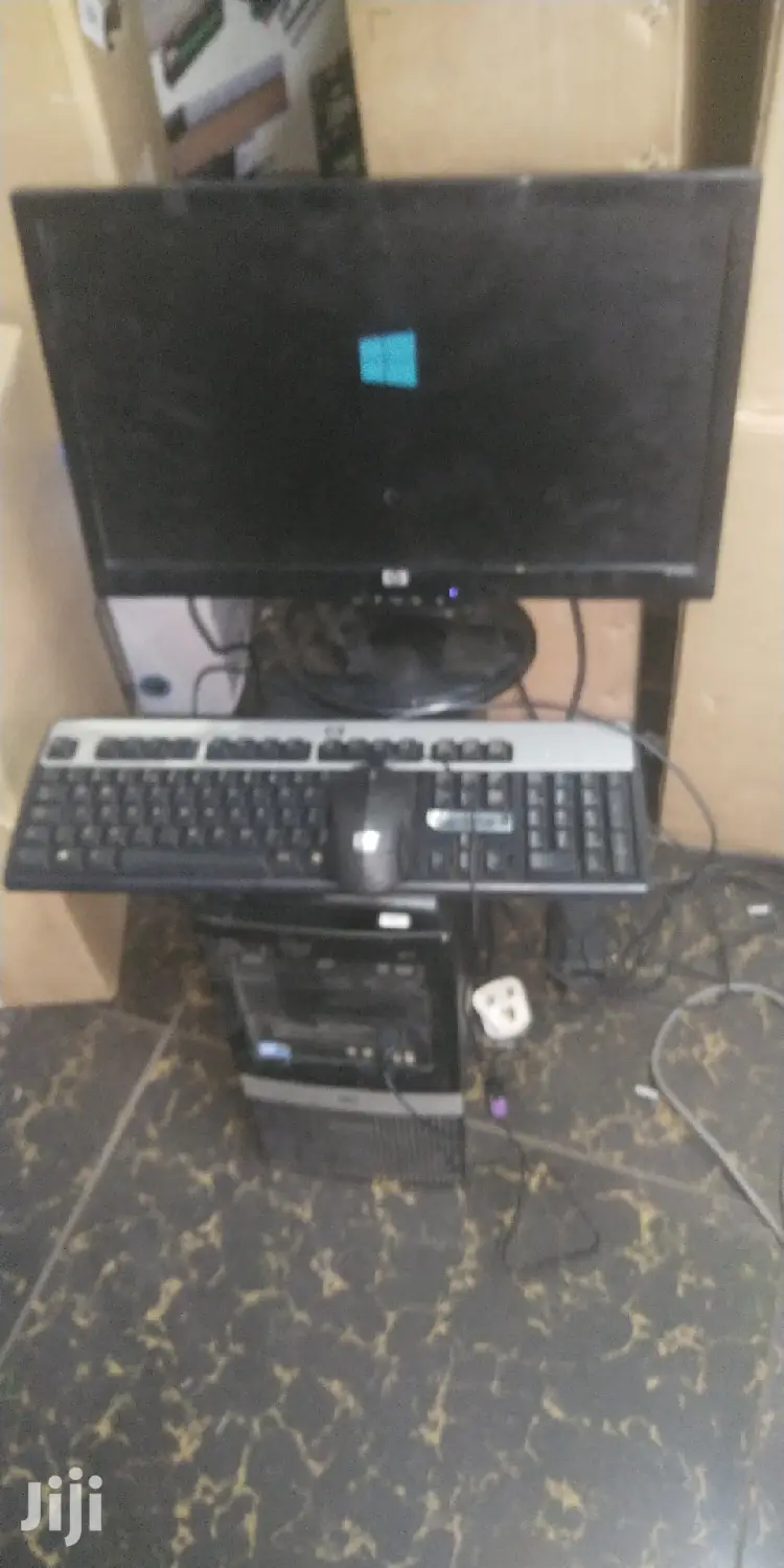 Desktop Computer HP 4GB Intel Core i3 HDD 500GB