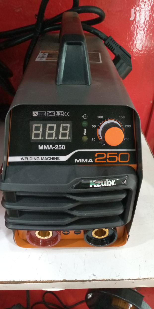 Original Kzubr MMA250 Welding Machine 43A 250A - main view