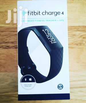 Fitbit Charge 4 - thumbnail 2