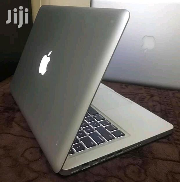 Laptop Apple MacBook Pro 2GB Intel Core I5 HDD 500GB - thumbnail 2