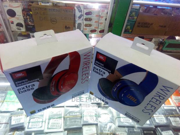 JBL Wireless Headphones - thumbnail 2