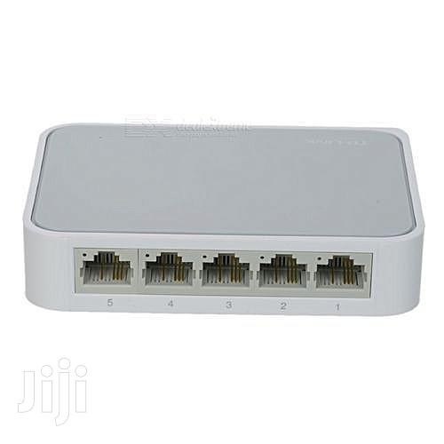 TP LINK 5 Port Desktop Switch - main view